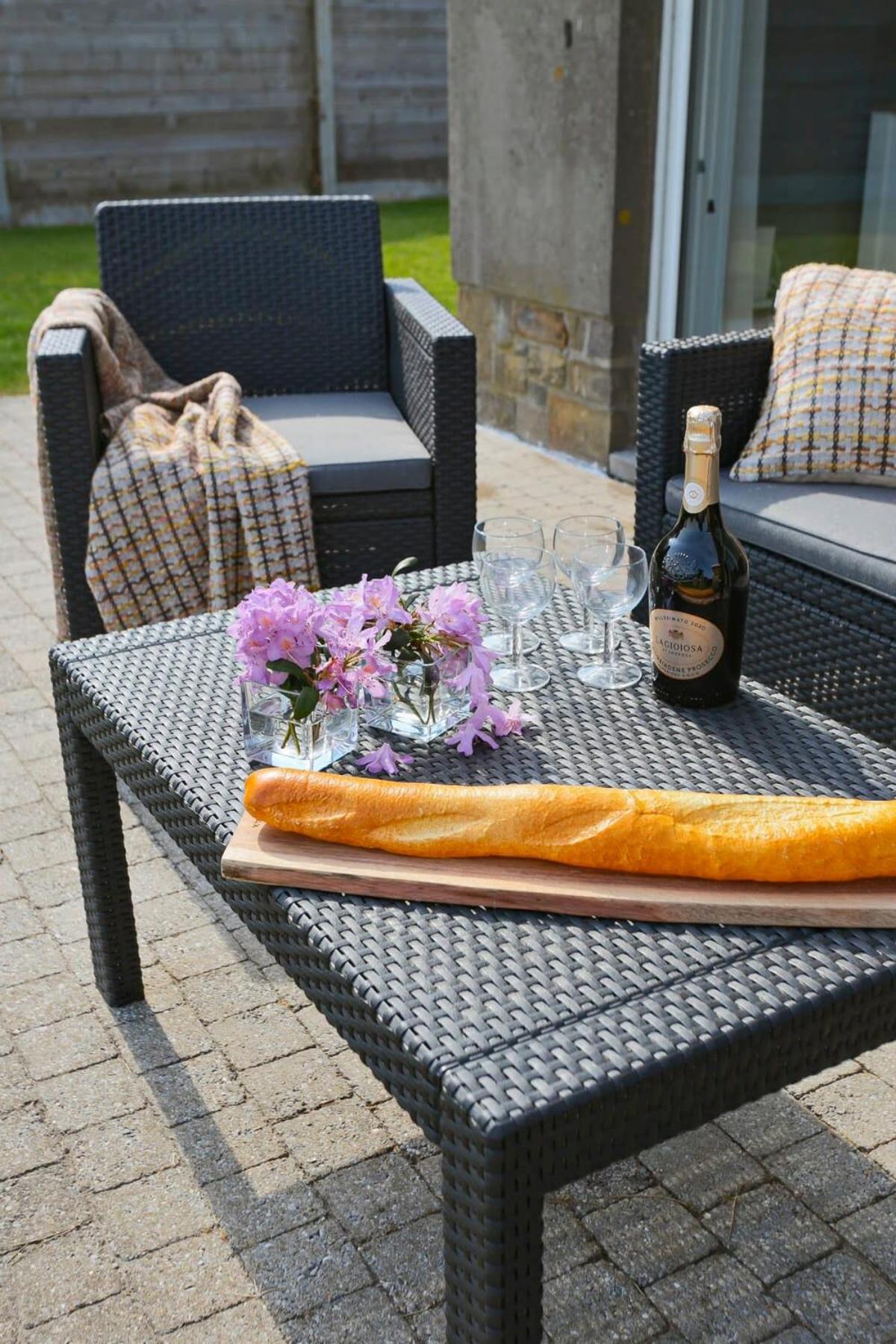 Huswell - Bungalow With Garden At 5 Minutes From The Beach Villa De Haan Exterior photo